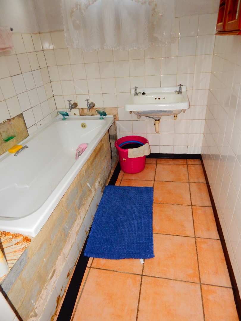 2 Bedroom Property for Sale in Rustenburg North West